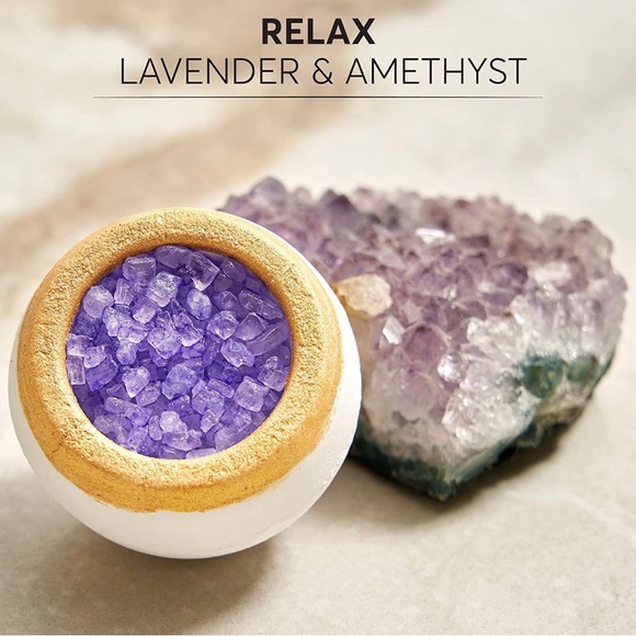 !LAST SET! (sets of 3) Vegan+Organic “Crystal” Bath Bombs - Picture 2 of 6